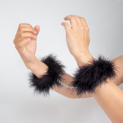 SECRET PLAY SECRET HANDCUFFS MARABOU BLACK